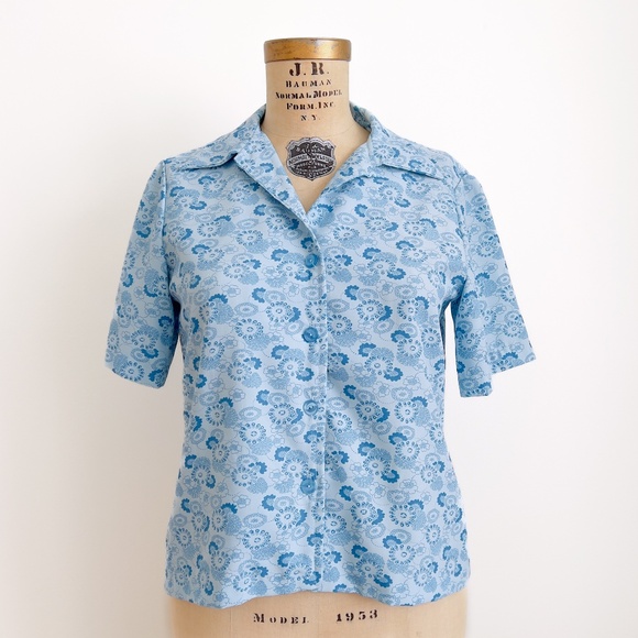 True Vintage 1970s Blue Floral Button Front Top Size Medium Festival Hippie - Picture 3 of 9